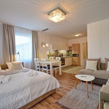 Апартаменты Blizej Morza 16 Premium Колобжег Экстерьер фото