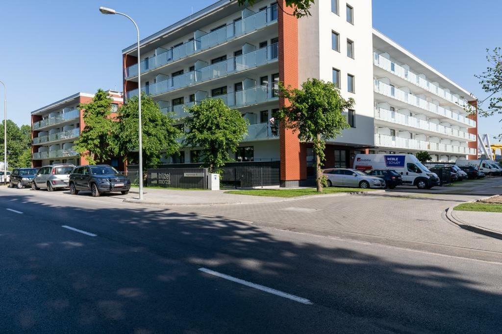Апартаменты Blizej Morza 16 Premium Колобжег Экстерьер фото