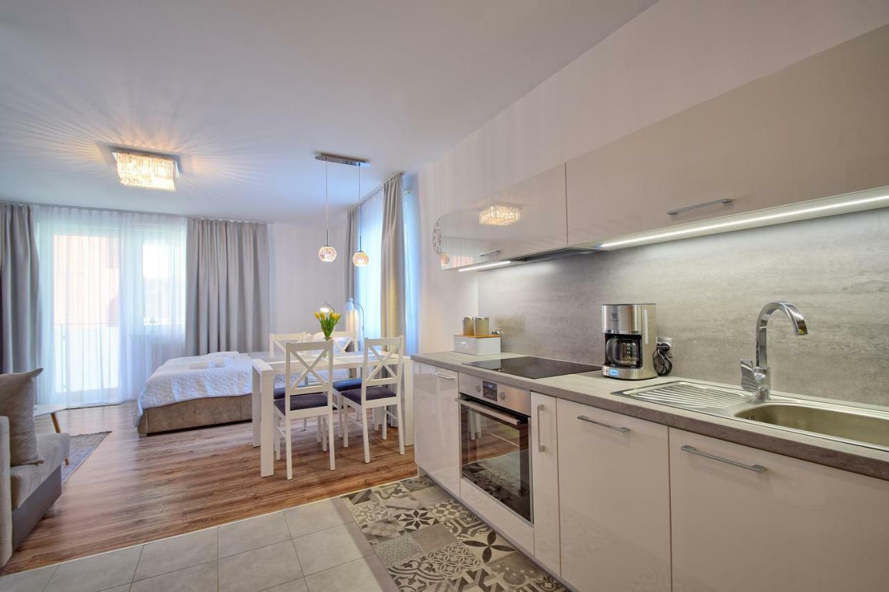Апартаменты Blizej Morza 16 Premium Колобжег Экстерьер фото